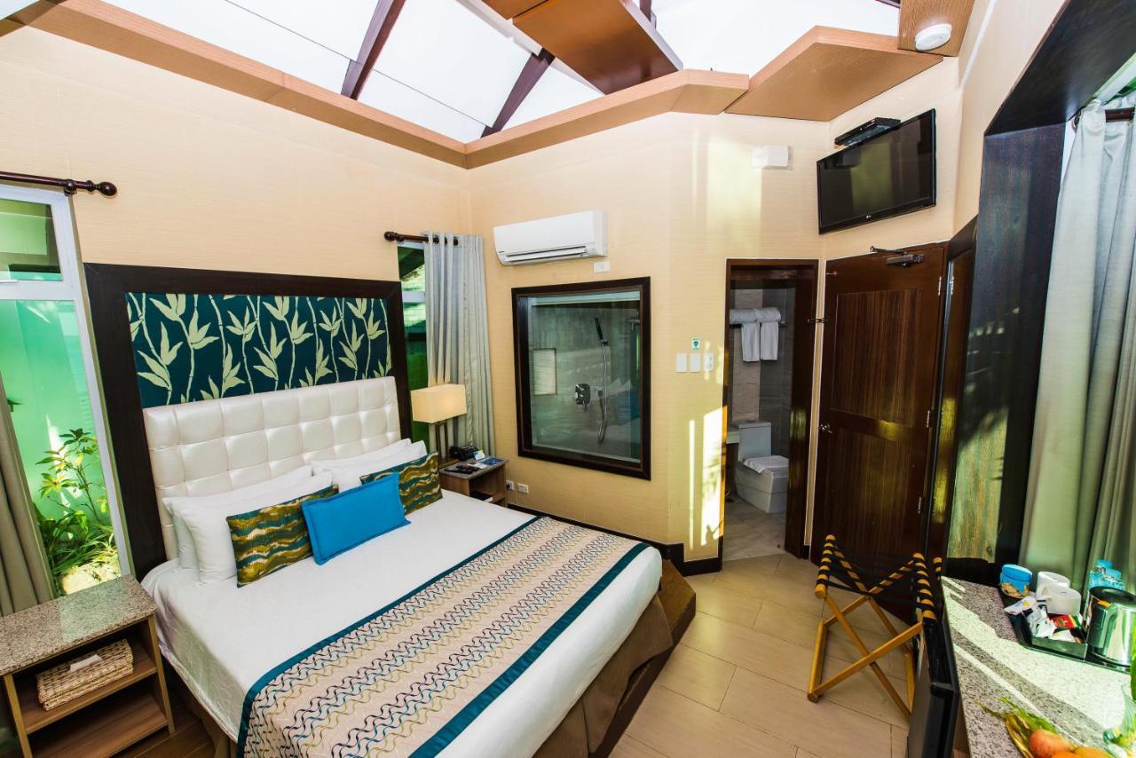 Acuatico Beach Resort & Hotel Inc. سان خوان المظهر الخارجي الصورة