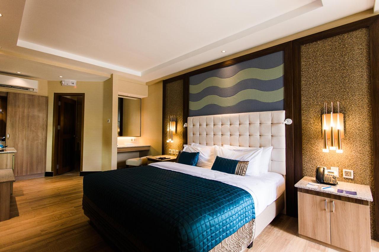 Acuatico Beach Resort & Hotel Inc. سان خوان المظهر الخارجي الصورة